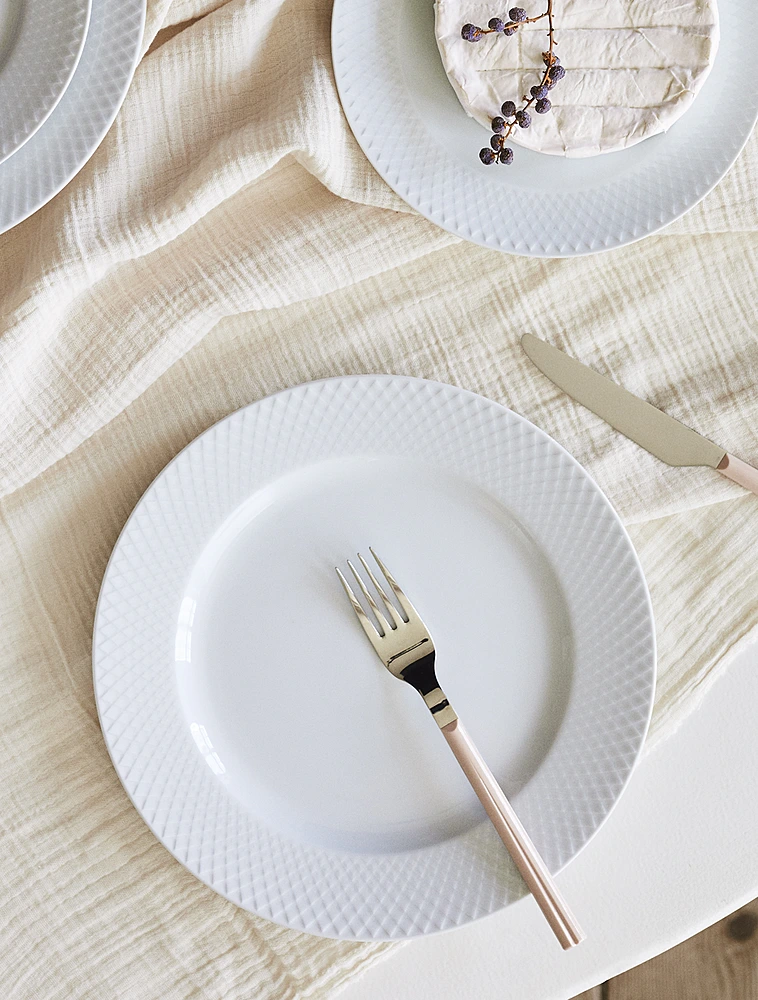 Обеденная тарелка Rhombe, 27 см от Lyngby Porcelaen