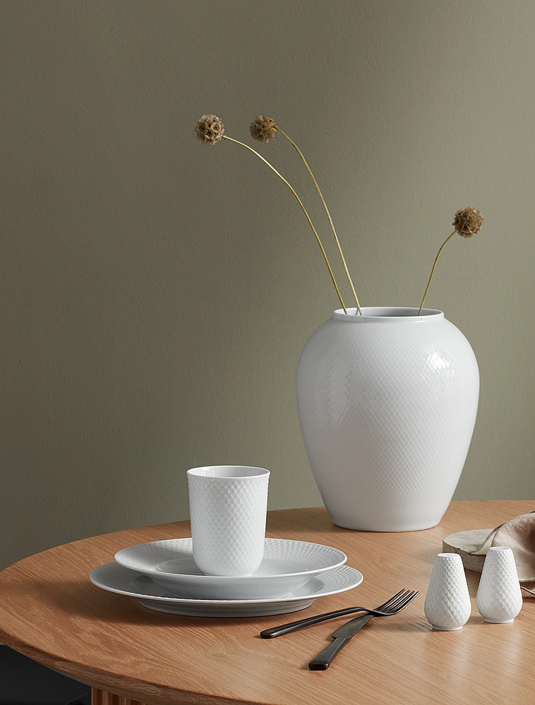 Обеденная тарелка Rhombe, 27 см от Lyngby Porcelaen