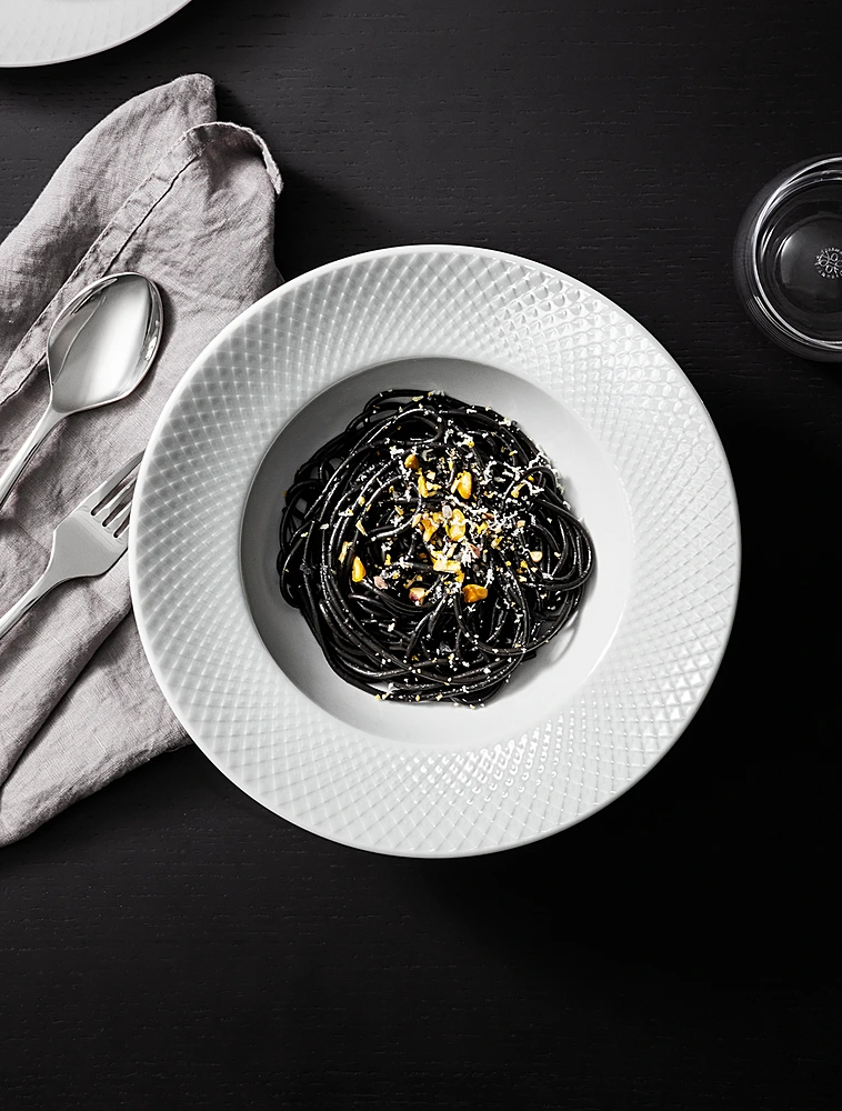 Суповая тарелка Rhombe, 24,5 см от Lyngby Porcelaen