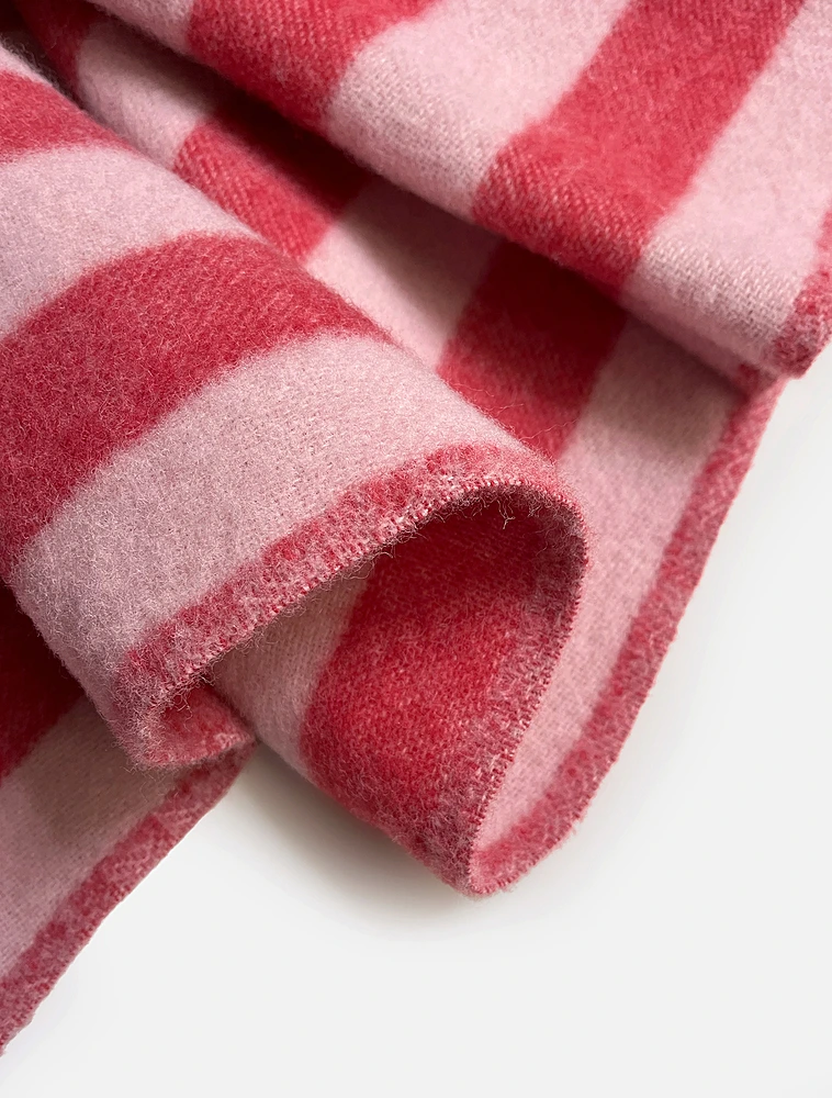 Плед Candy Wrap, 130х200 см от Maison Deux