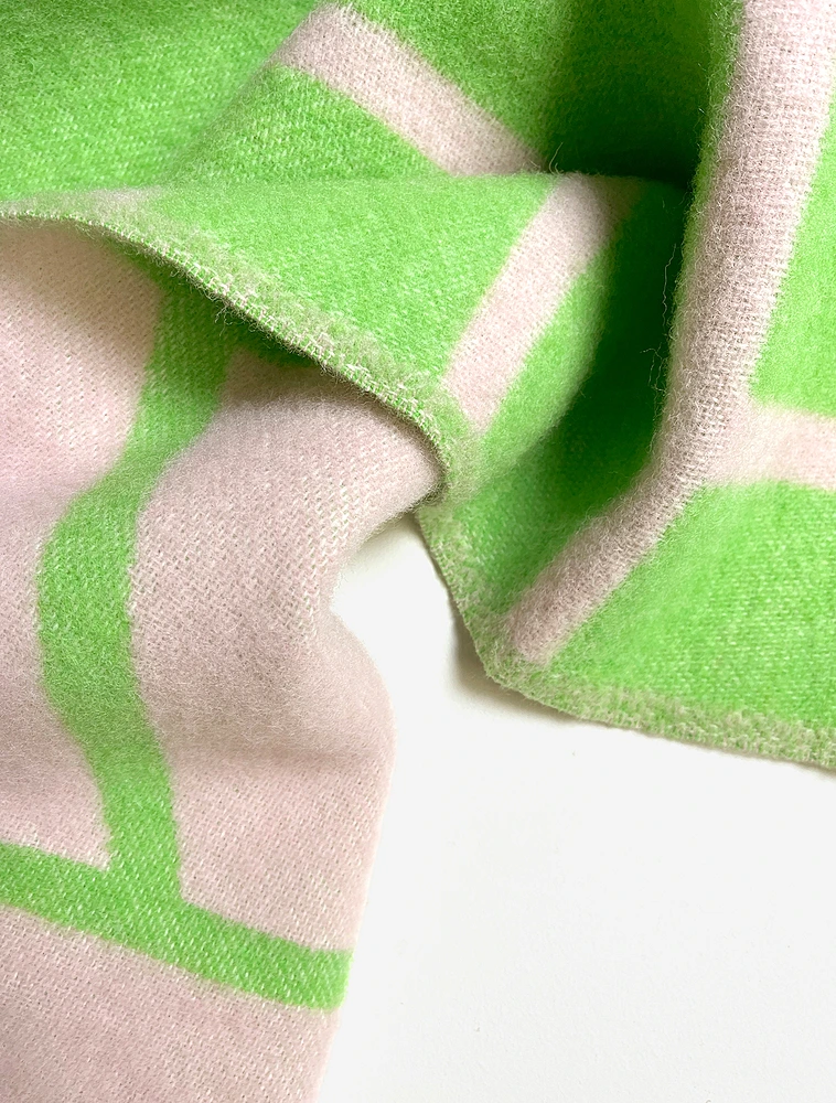 Плед Lines, 130х200 см от Maison Deux