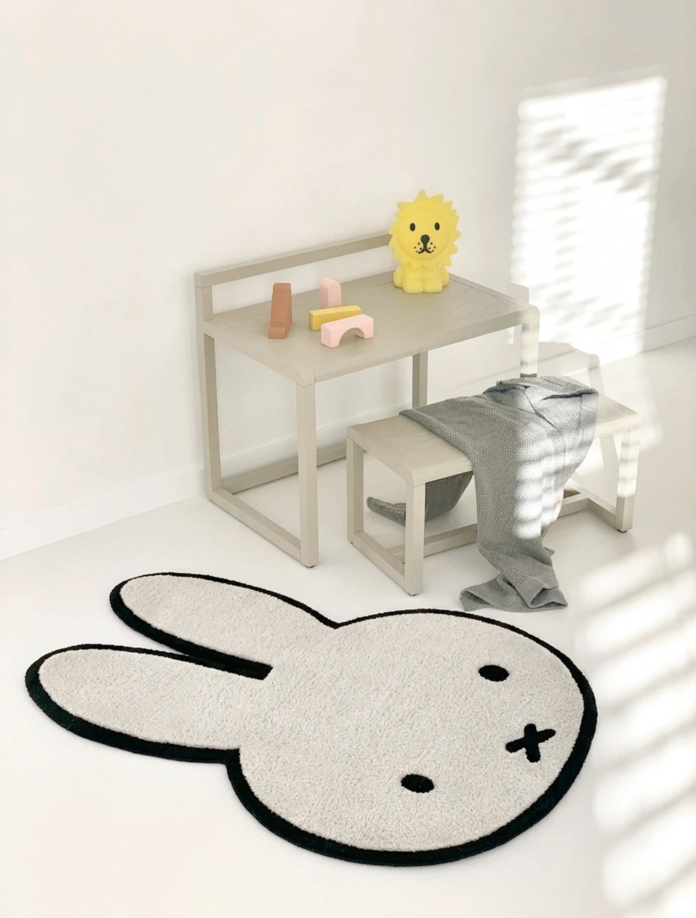 Декоративный коврик Miffy, 80 х 110 см