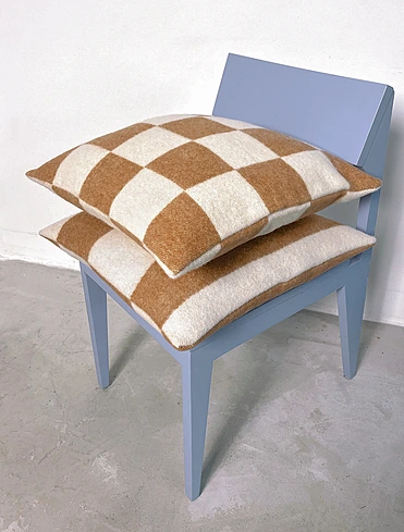 Декоративная наволочка Rough Stripe, 50х50 см