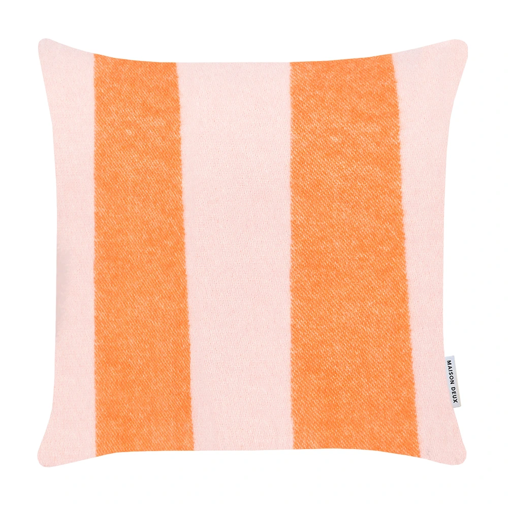 Декоративная наволочка Rough Stripe, 50х50 см