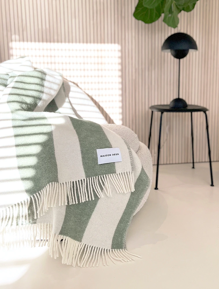 Плед Rough Stripe, 130х200 см от Maison Deux