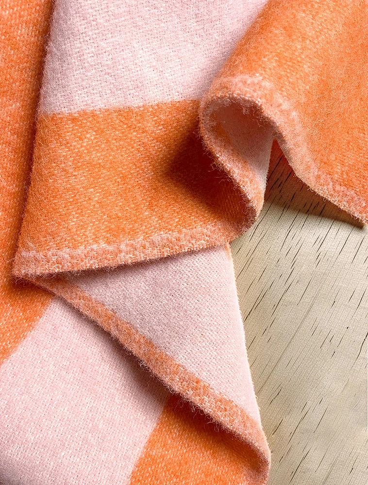 Плед Rough Stripe, 130х200 см от Maison Deux