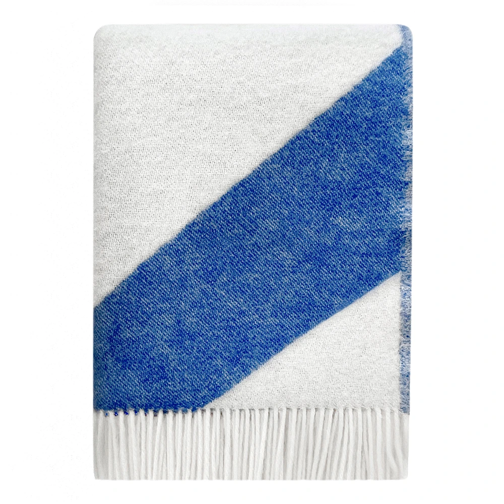 Плед Swirl, 130х200 см от Maison Deux