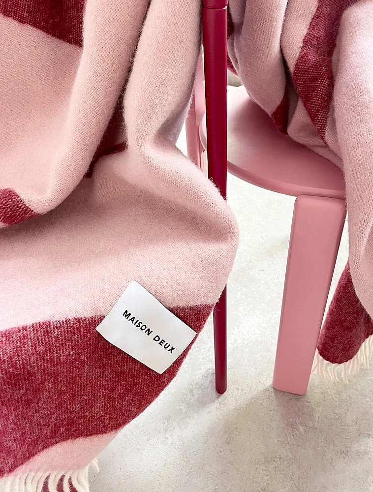 Плед Swirl, 130х200 см от Maison Deux