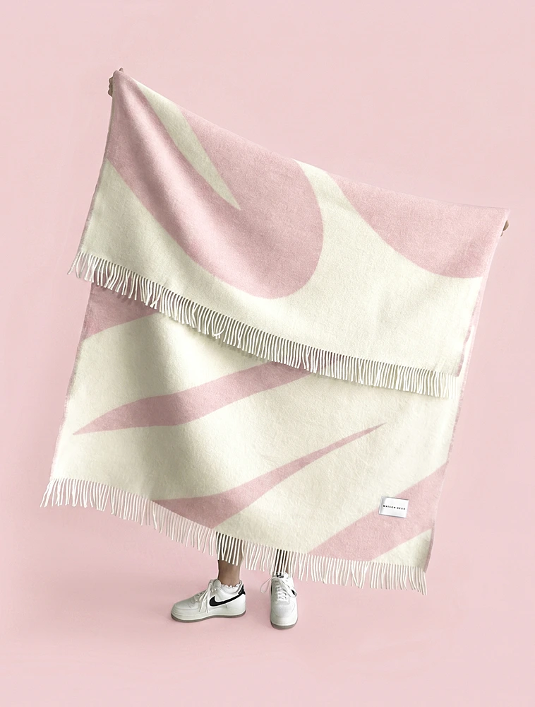 Плед Swirl, 130х200 см от Maison Deux