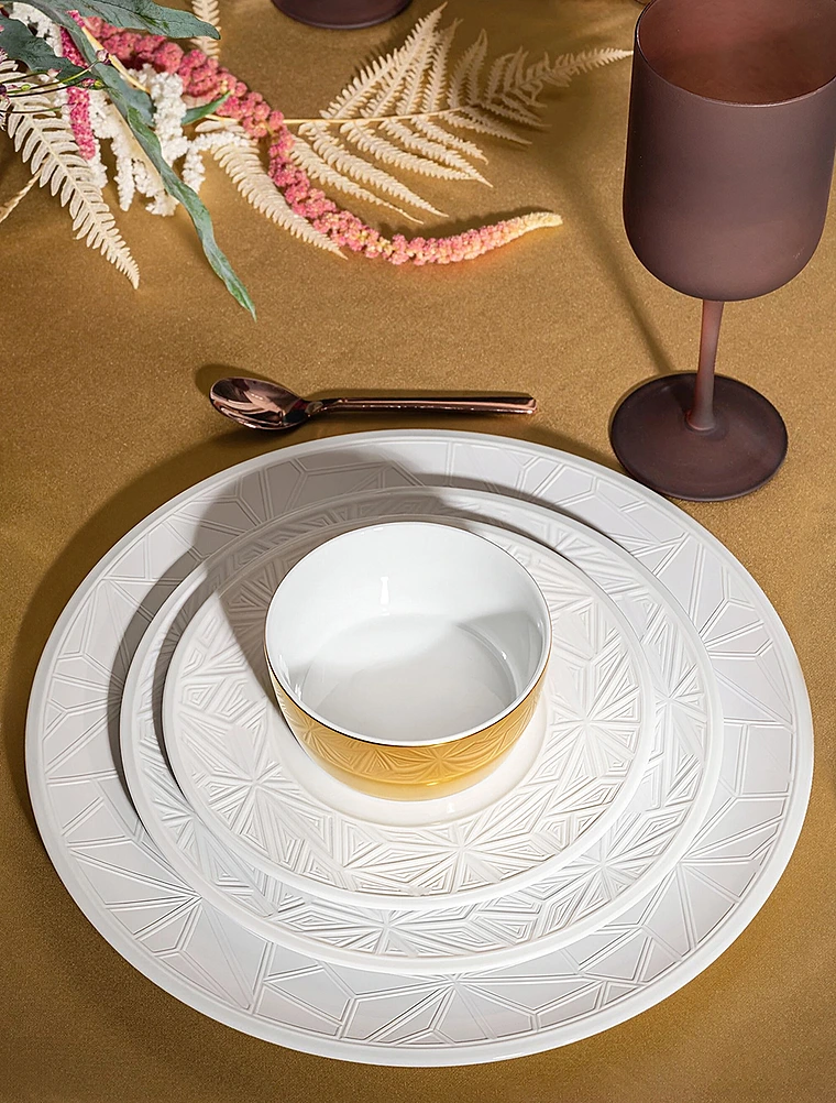 Закусочная тарелка Vitruv Graphic, 22 см от Meissen