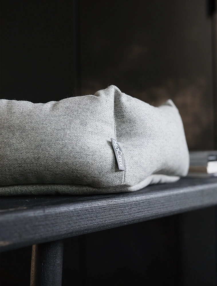 Лежанка для кошек Calma, 45 см от MiaCara