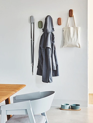 Подставка под миски для собак Doppio, 38x20 см