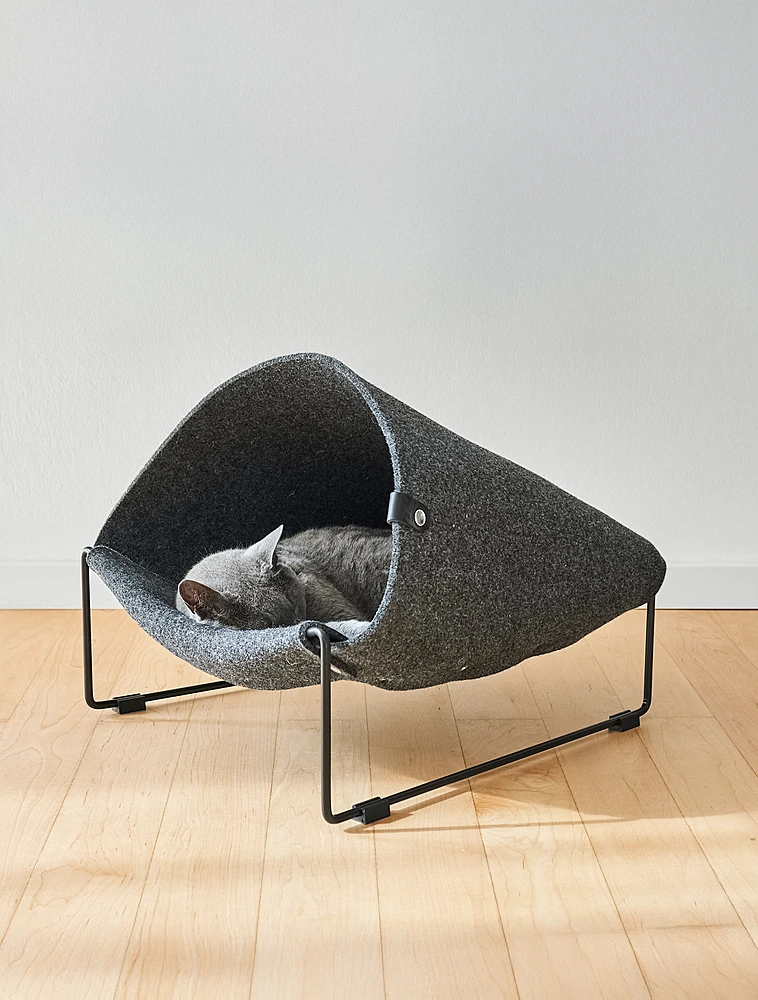 Домик-лежанка для кошек Loggia, 46x42x40 см от MiaCara