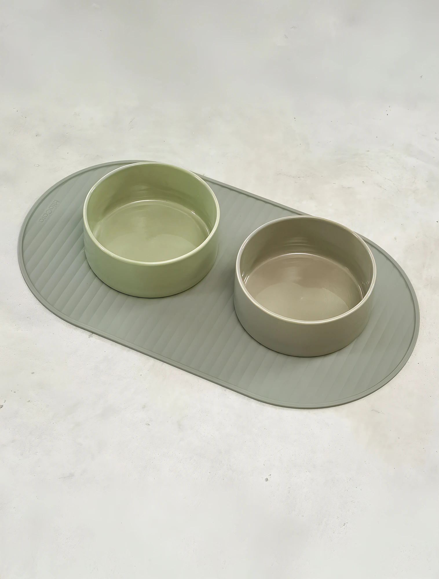 Коврик под миски для животных Pasto, 50х28 см