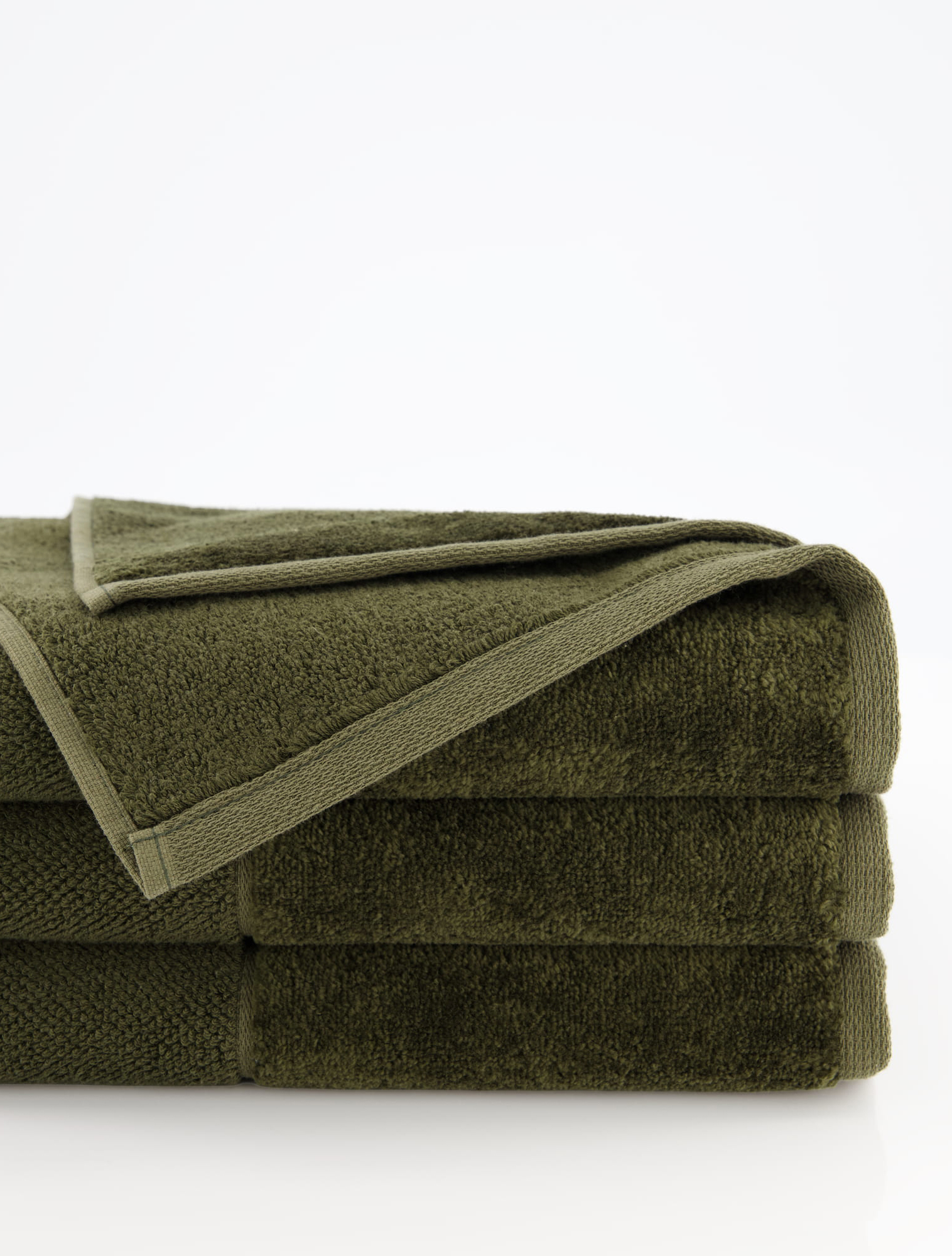 Полотенце Bamboo Luxe Olive, 80x150 см от Möve