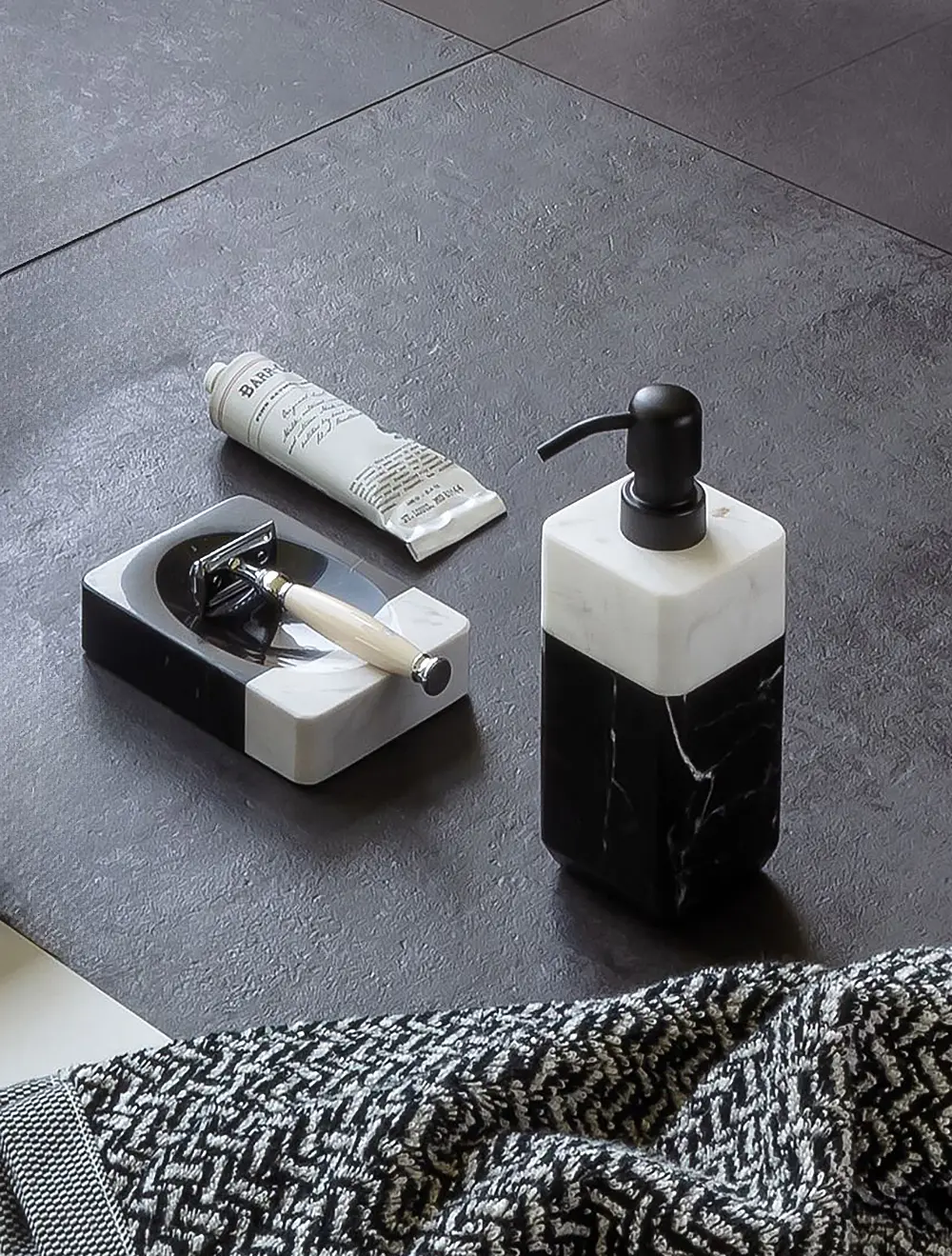 Мыльница Black & White, 13,5 см