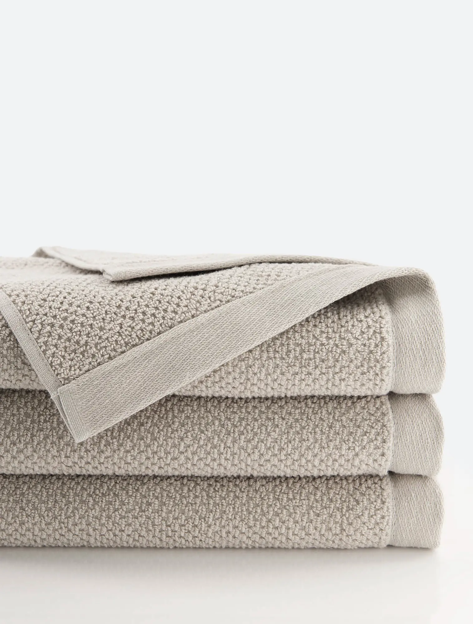 Полотенце Bliss Silver Grey, 67x140 см