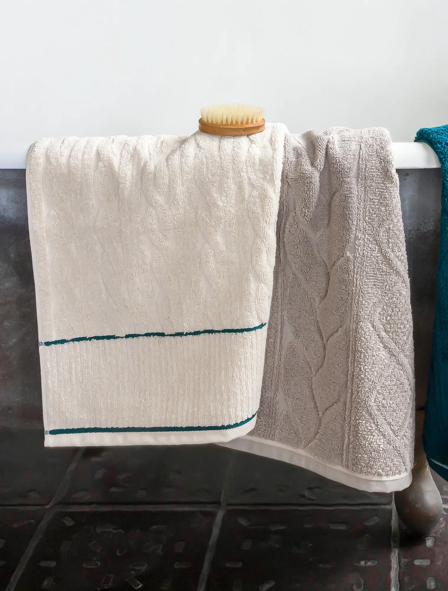 Полотенце Cosy Knits Deep Lake, 67x140 см