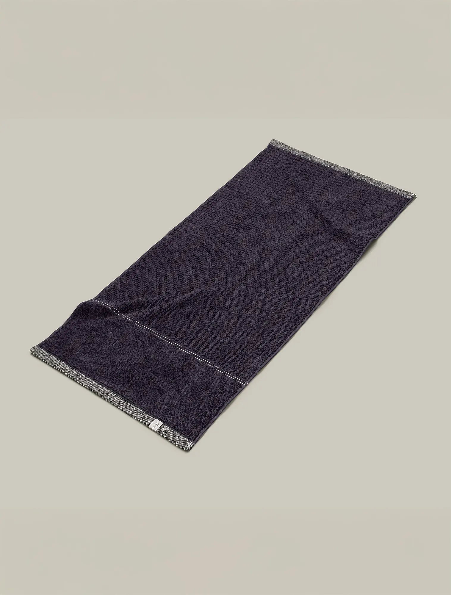 Полотенце New Heritage Dark Grey, 67x140 см