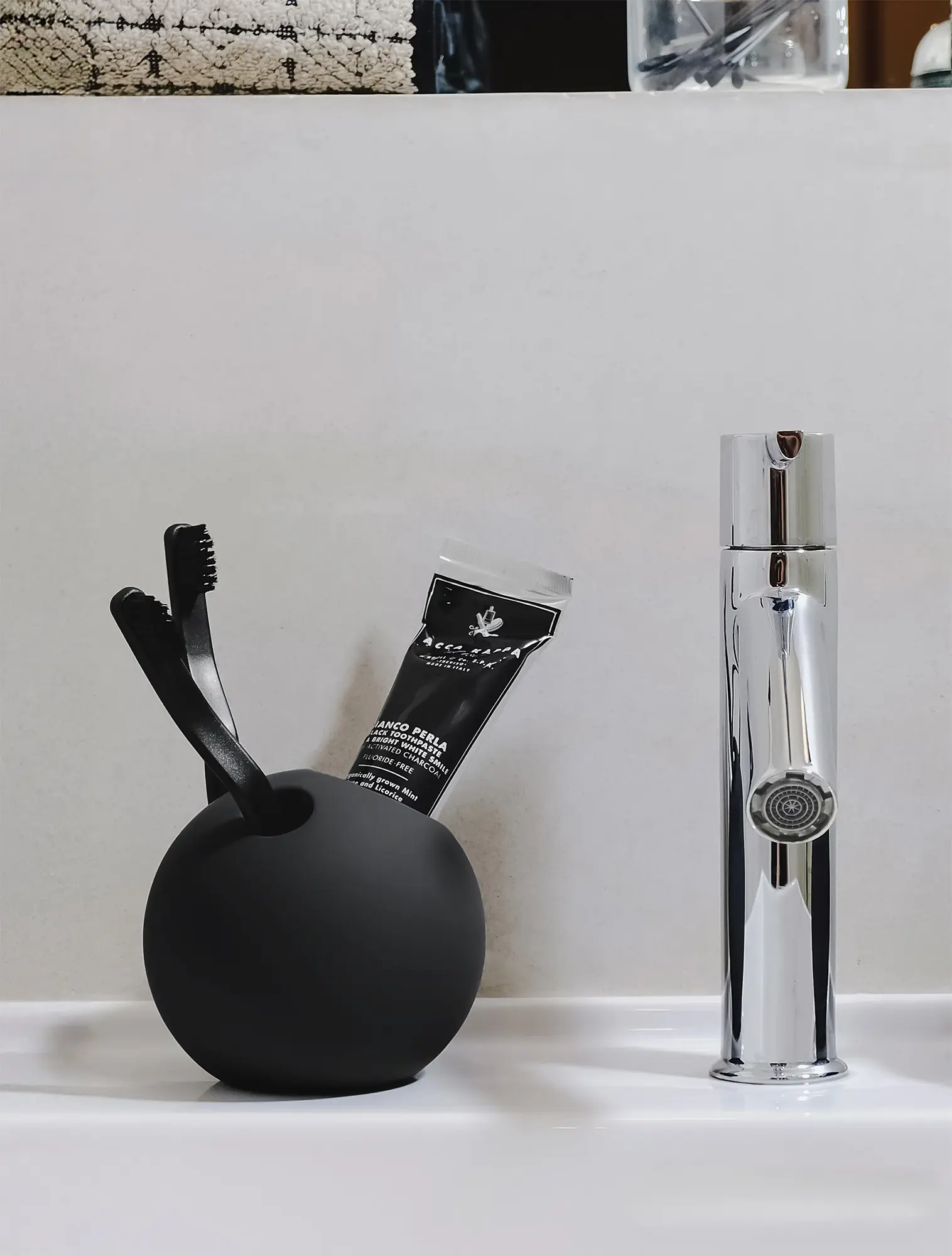 Держатель для зубных щеток New Orbit, 10,5 см