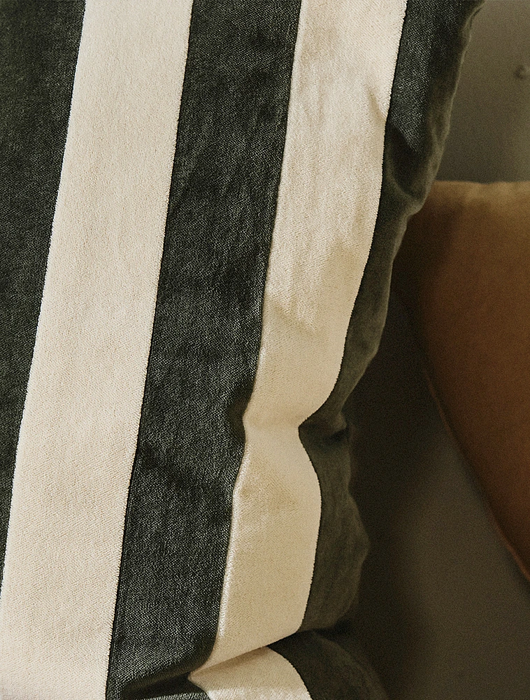 Декоративная наволочка Alhena, 48х68 см от Nordal