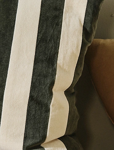 Декоративная наволочка Alhena, 48х68 см