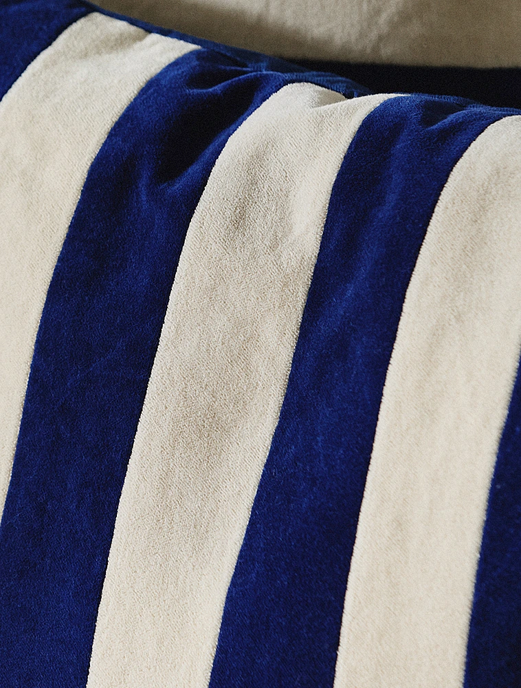 Декоративная наволочка Alhena, 48х68 см от Nordal