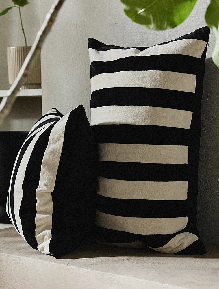 Декоративная наволочка Alhena, 48х68 см от Nordal