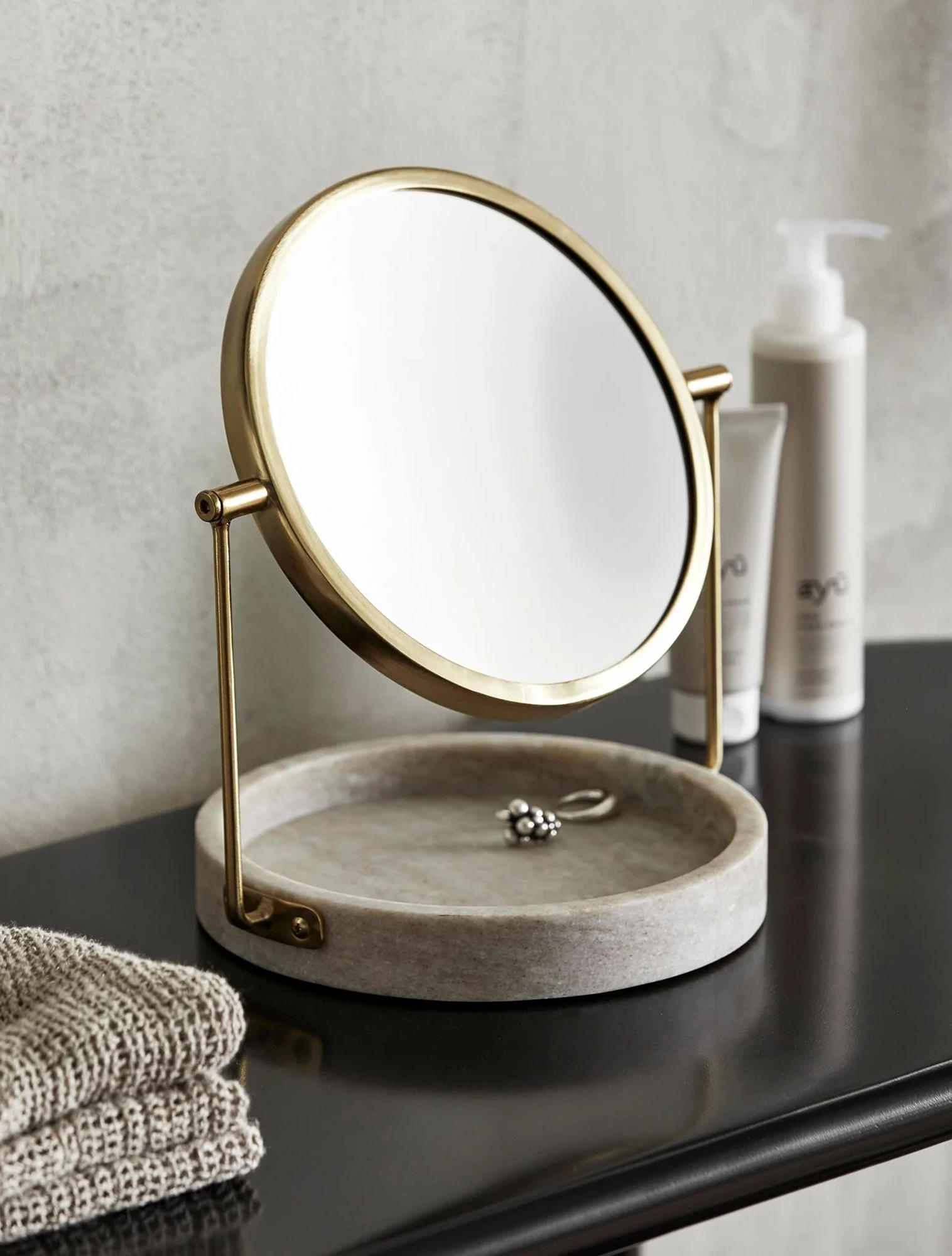 Настольное косметическое зеркало Haja, 28 см