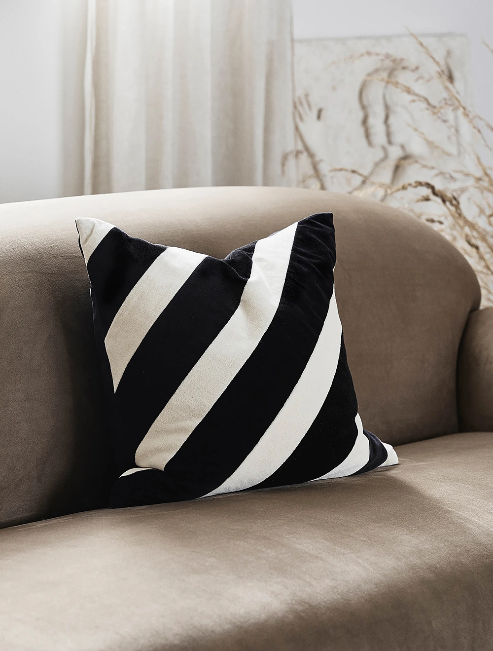 Декоративная наволочка Theta, 48х48 см