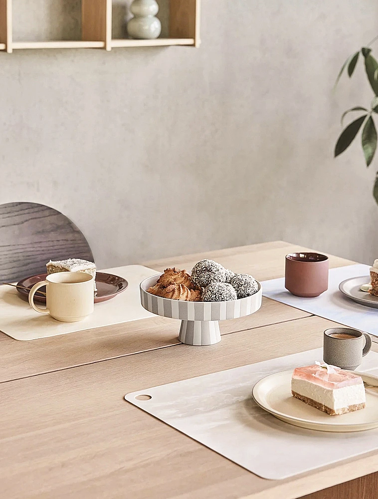 Тортовница на ножке Toppu, 20 см от OYOY Living Design