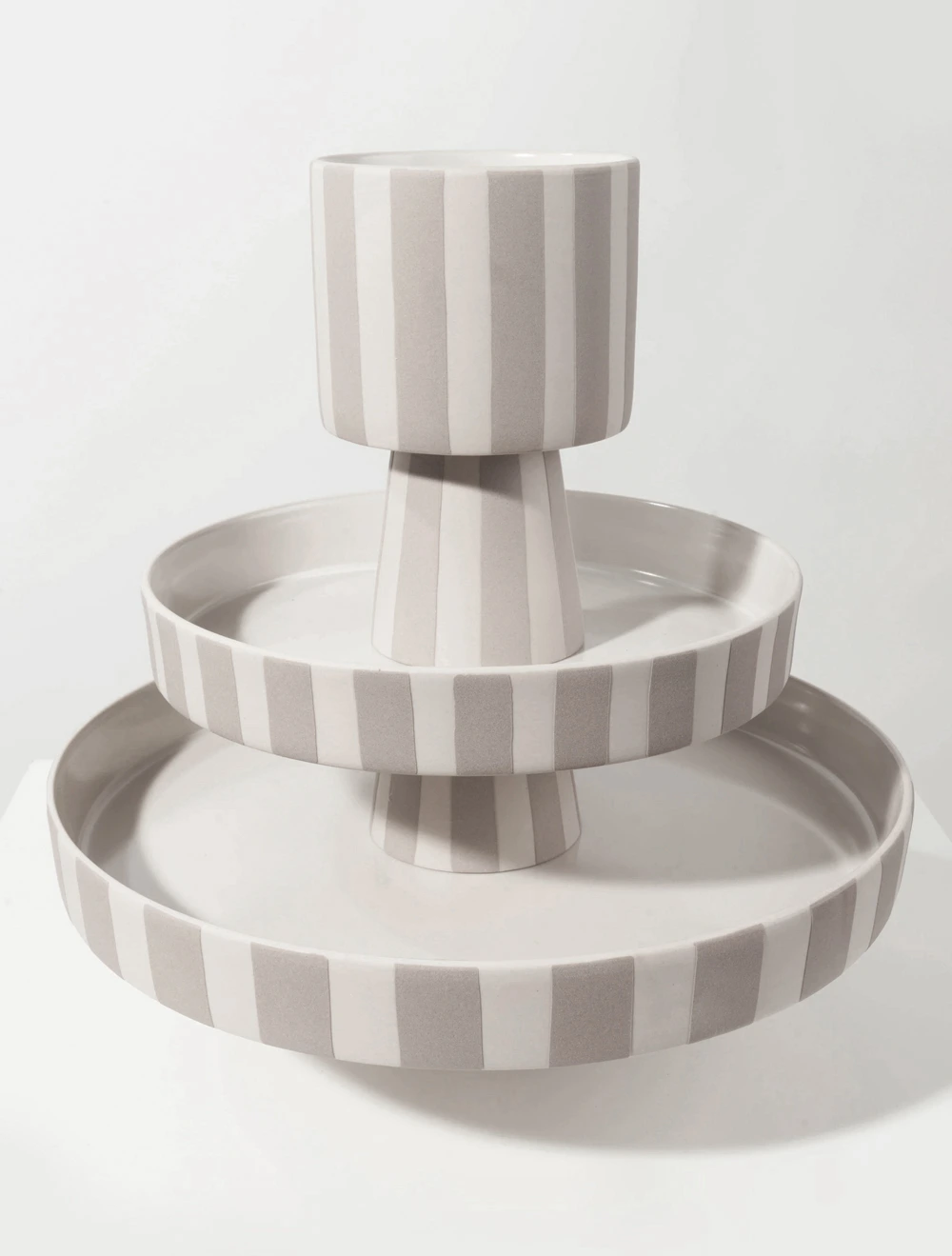 Тортовница на ножке Toppu, 27 см