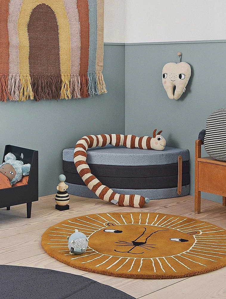 Декоративный коврик Lion, 95 см от OYOY Living Design