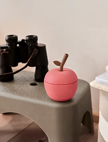 Детский поильник с трубочкой Apple, 250 мл