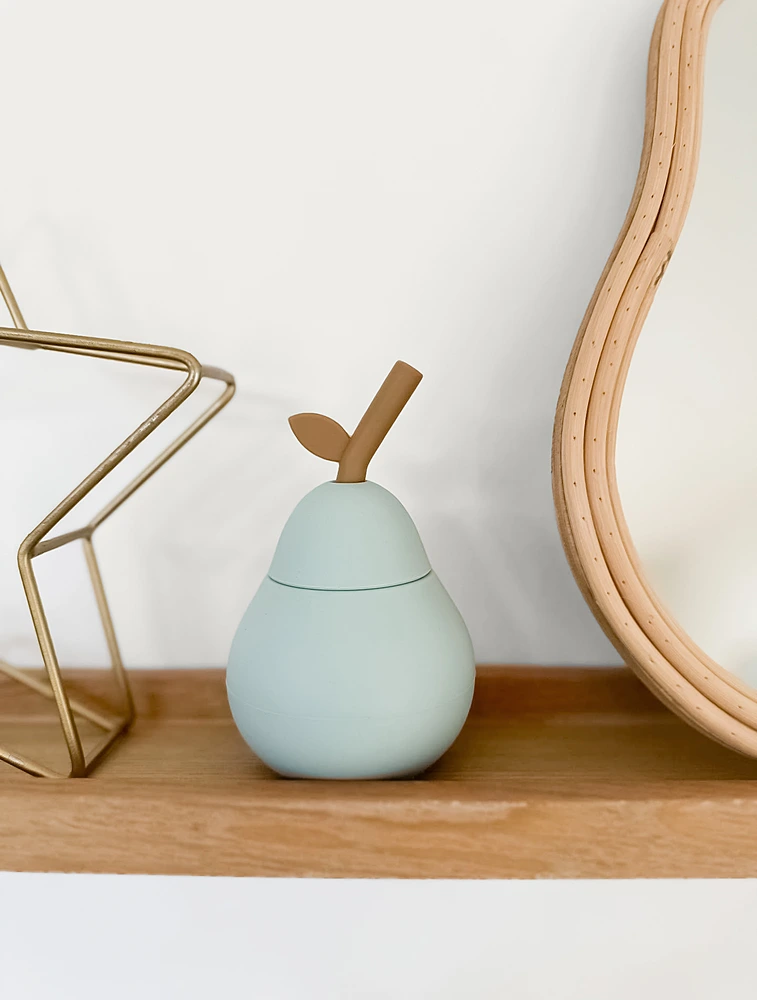 Детский поильник с трубочкой Pear от OYOY Living Design