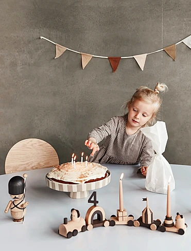 Тортовница на ножке Toppu, 27 см