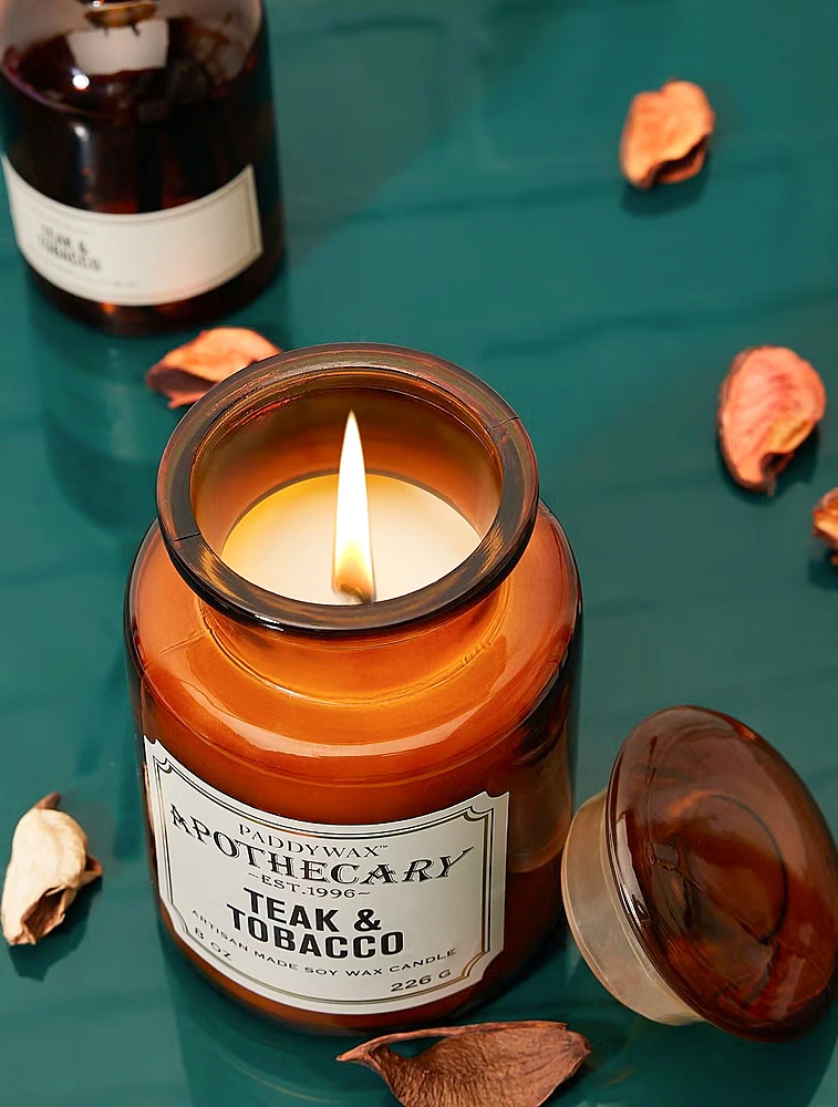 Ароматическая свеча Apothecary Teak & Tobacco, 12,5 см от Paddywax