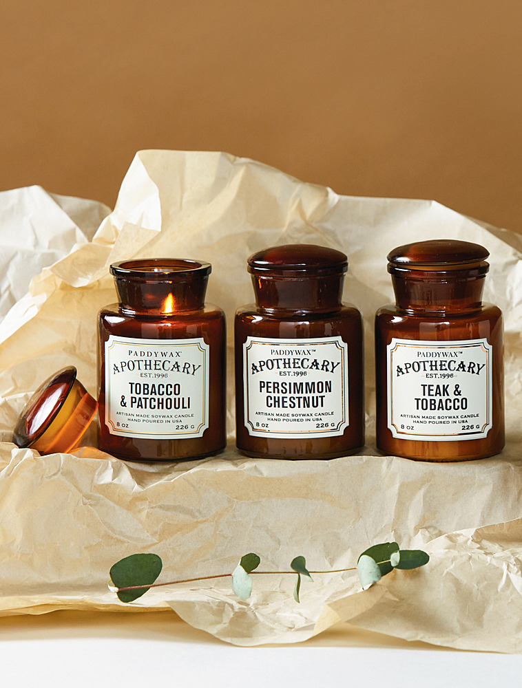 Ароматическая свеча Apothecary Teak & Tobacco, 12,5 см от Paddywax