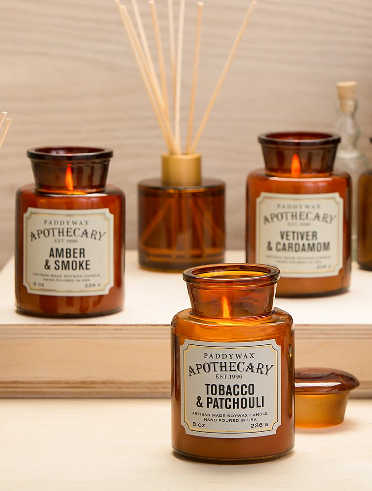 Ароматическая свеча Apothecary Tobacco & Patchouli, 12,5 см от Paddywax