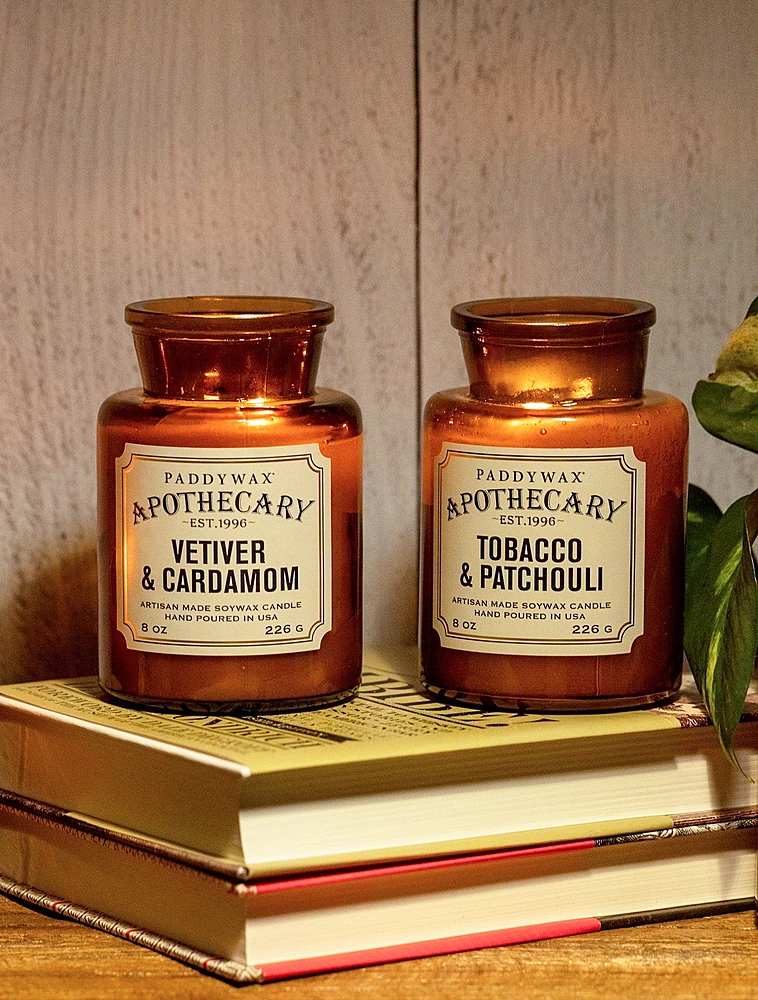 Ароматическая свеча Apothecary Tobacco & Patchouli, 12,5 см от Paddywax