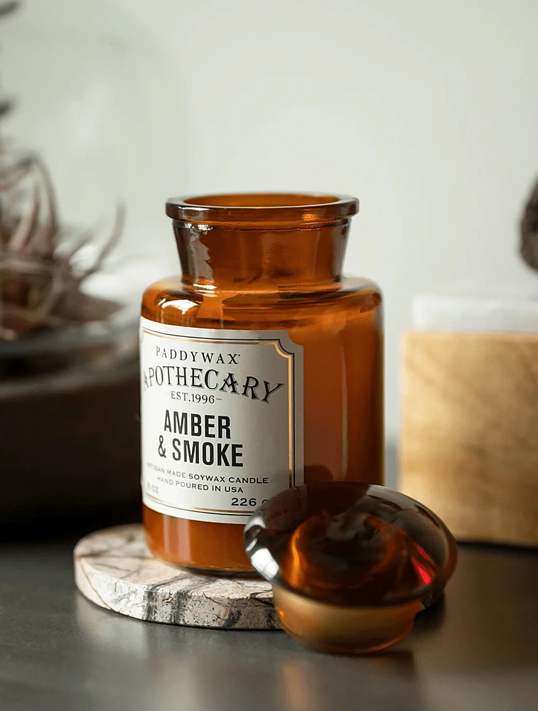 Ароматическая свеча Apothecary Amber & Smoke, 12,5 см от Paddywax