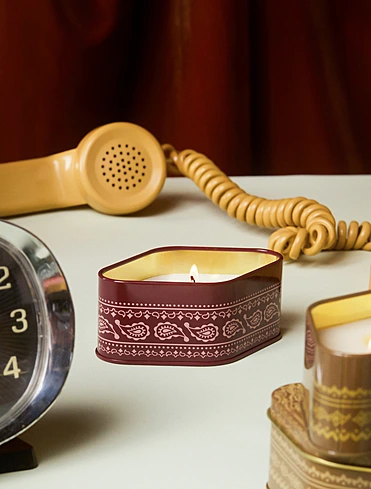 Ароматическая свеча Station Pomegranate & Spruce, 11x5 см