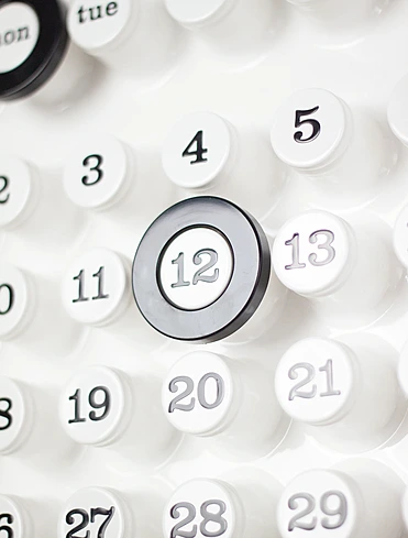 Вечный календарь Perpetual Calendars, 48,5x47,5 см
