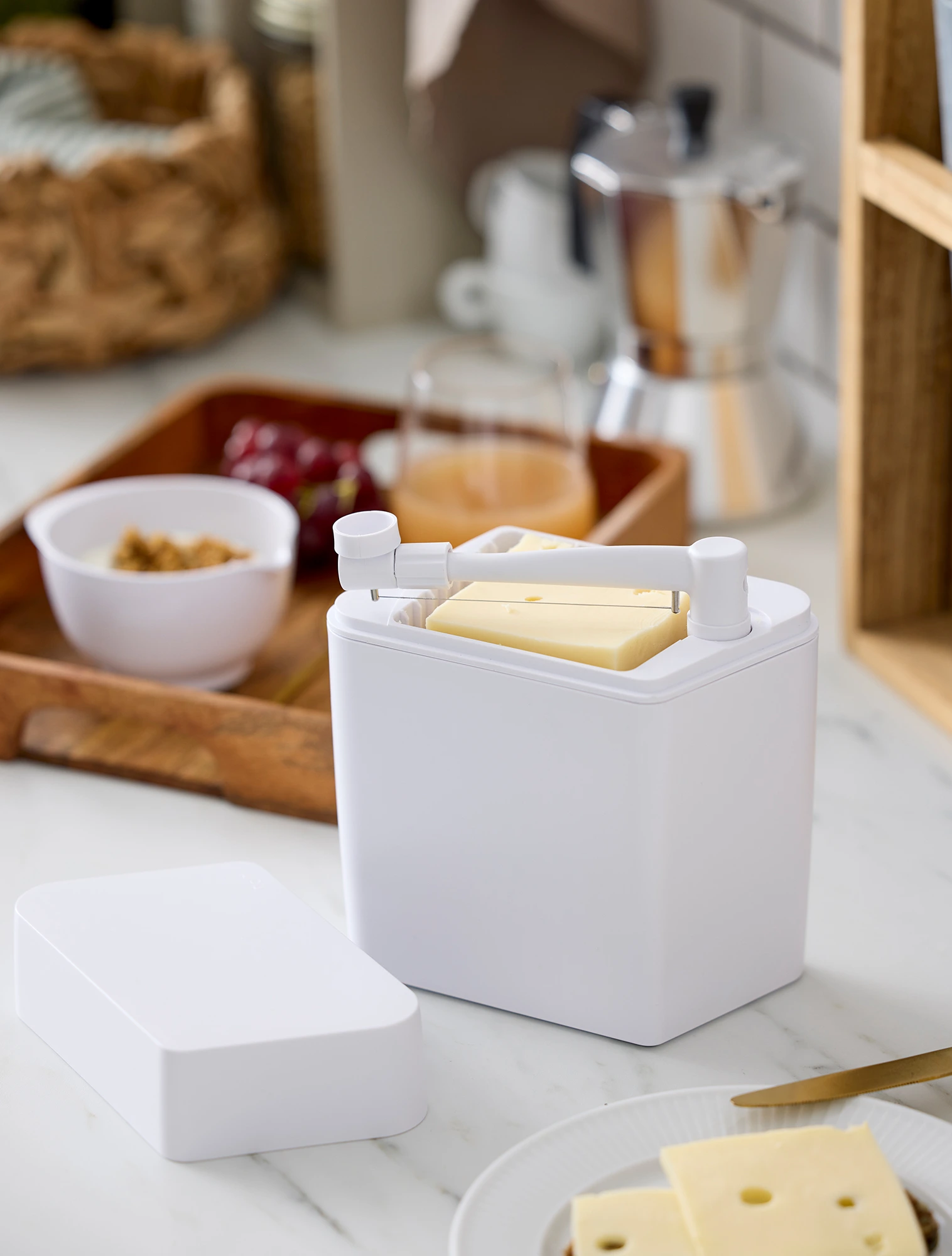 Контейнер для нарезки и хранения сыра Classic, 16,5x19 см