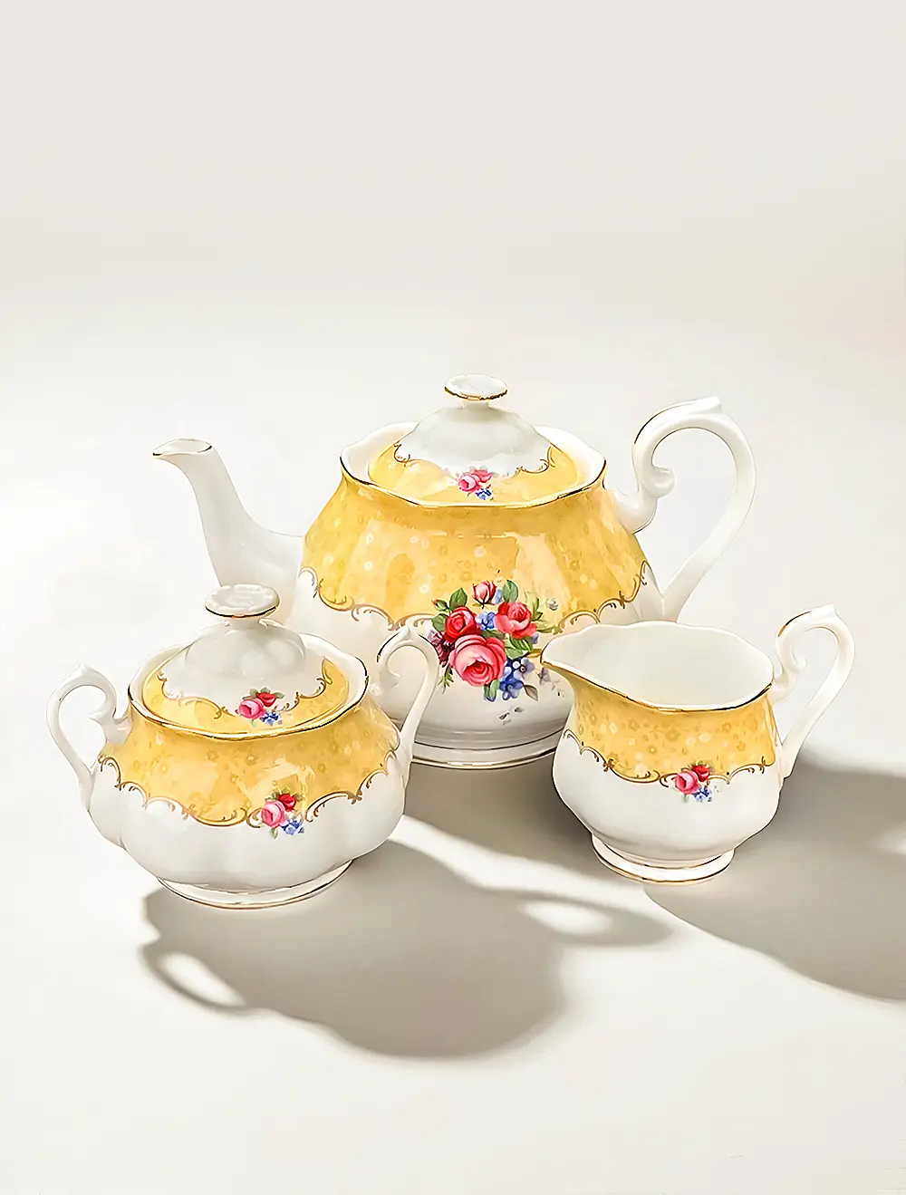 Чайный набор из 3 предметов 100 Years of Royal Albert