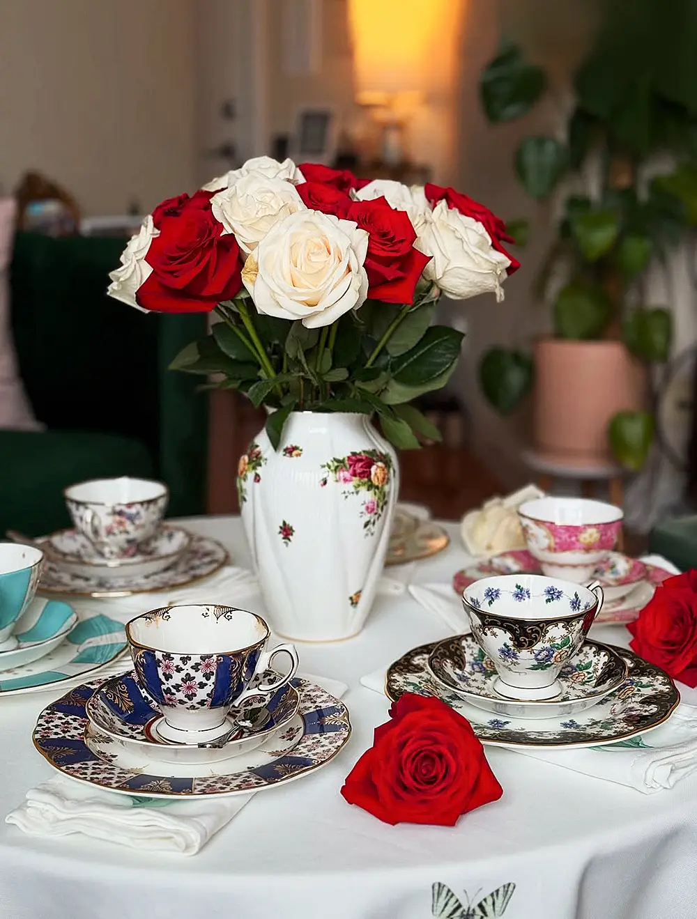 Чайный набор из 3 предметов 100 Years of Royal Albert