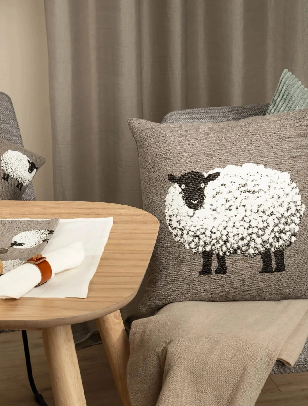 Декоративная наволочка Fluffy, 45x45 см