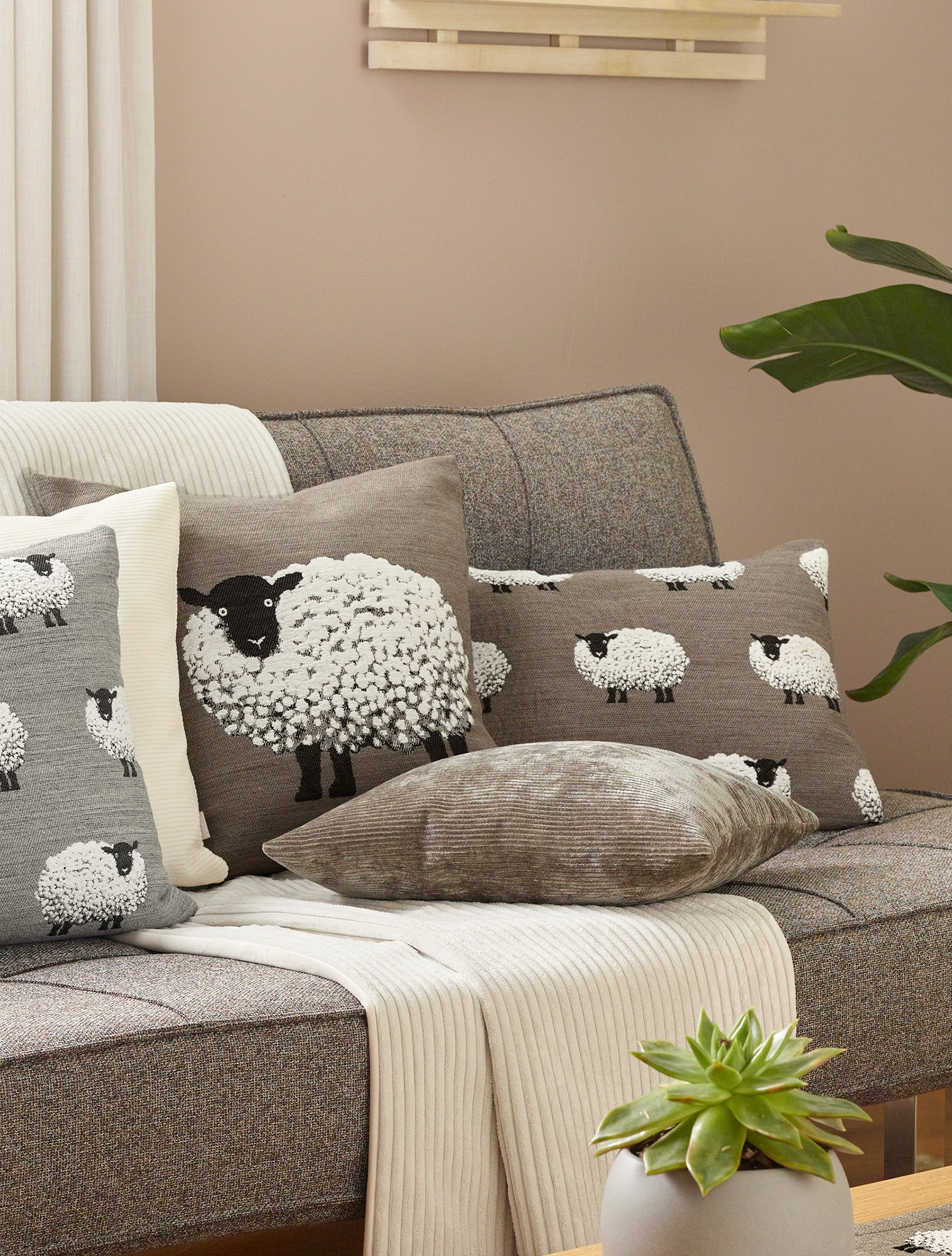 Декоративная наволочка Fluffy, 45x45 см