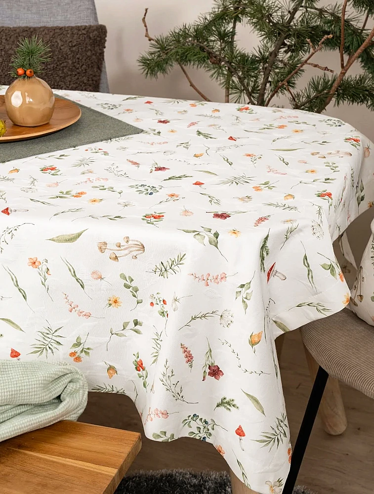 Скатерть Forest Flowers, 150x250 см от Sander