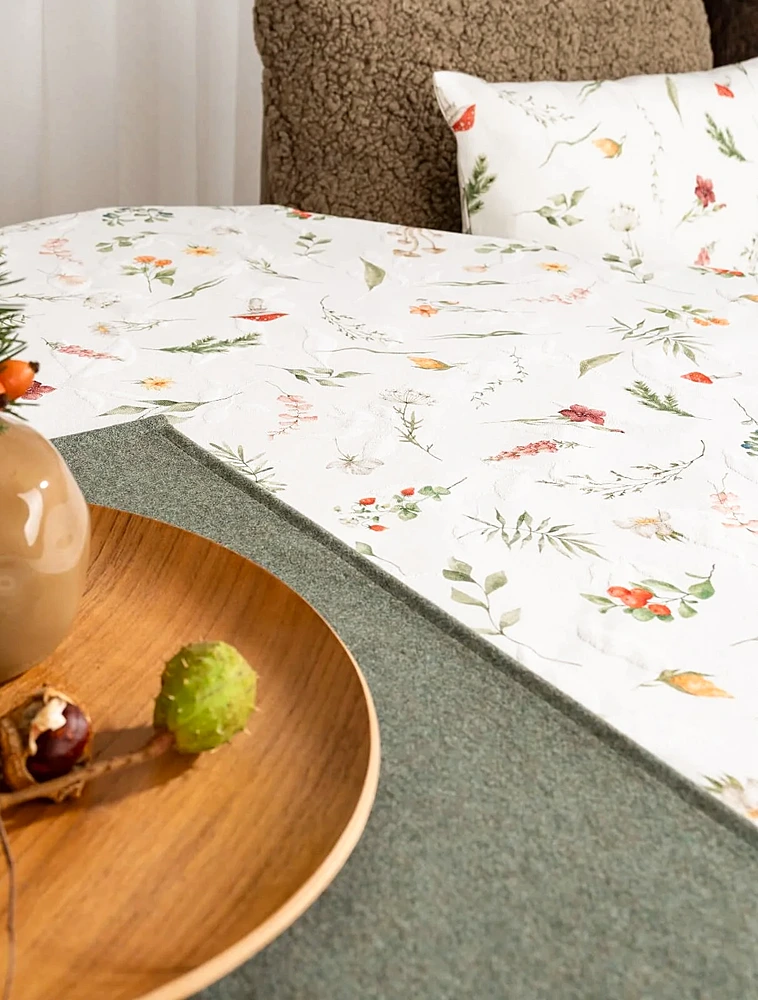 Скатерть Forest Flowers, 150x250 см от Sander